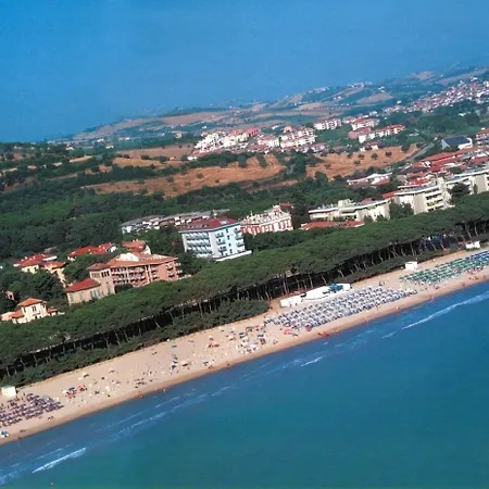 Maria Hotel